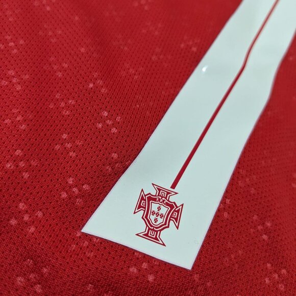 Ronaldo #7 Home Red Portugal Youth Puma Kit - Picture 10 of 16
